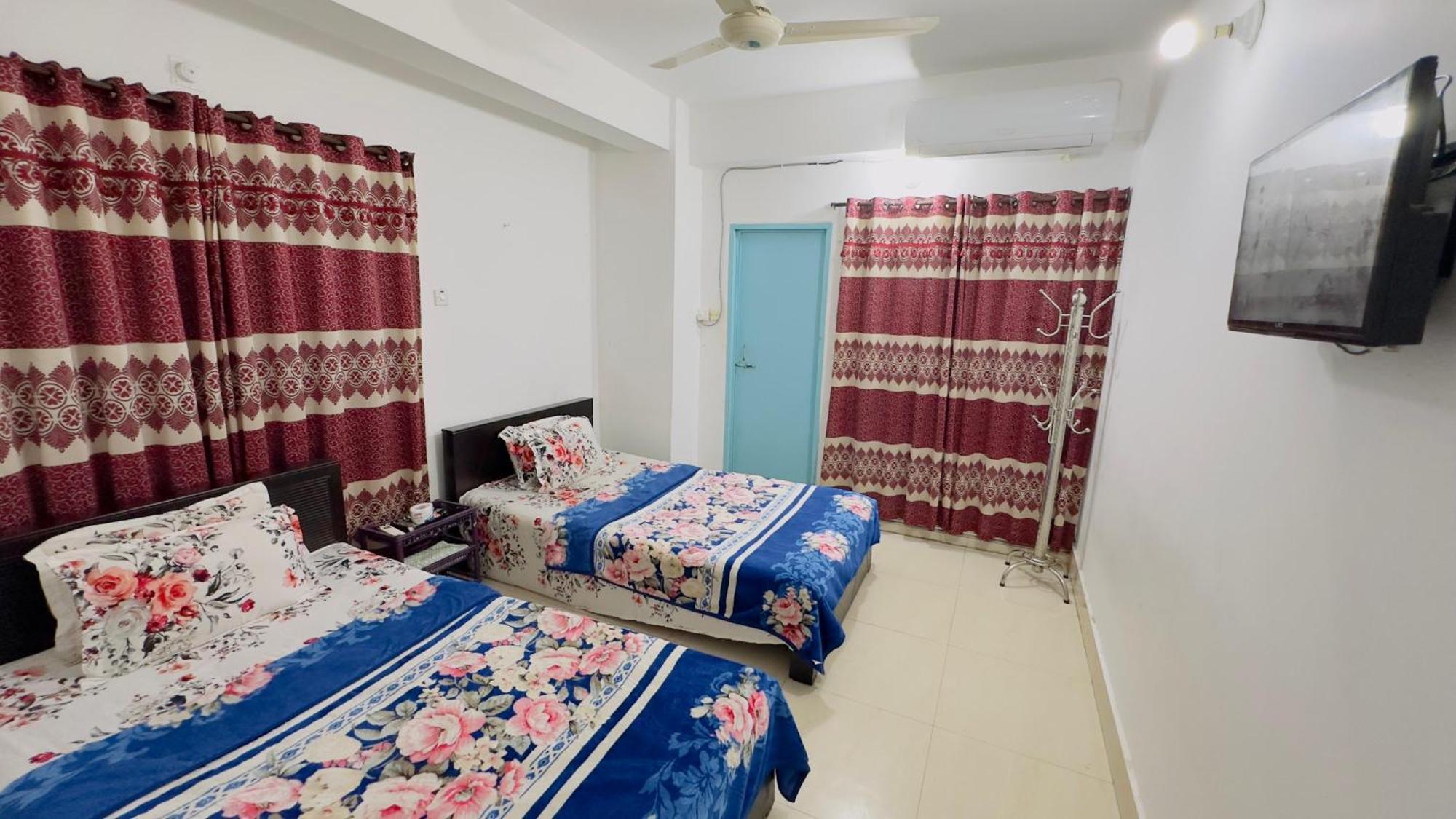Mohammadia Restaurant & Guest House Near United Hospital Dhaka Eksteriør bilde